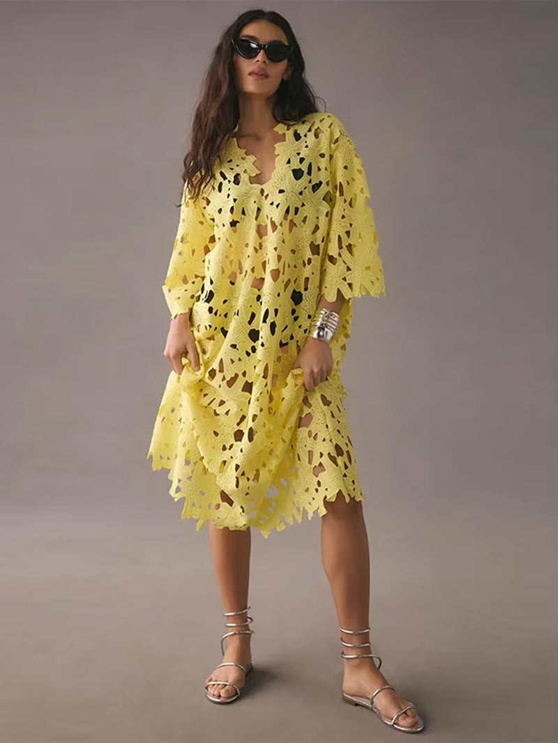 Seductive Elegance: Sexy Lace Hollow Out V-Neck Beach Dress